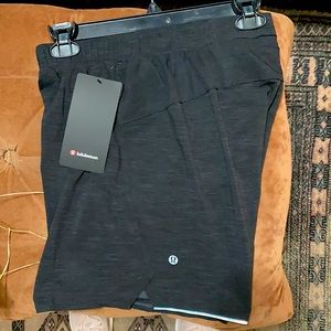 Lulu Lemon men’s surge short 6” linerless blk nwt